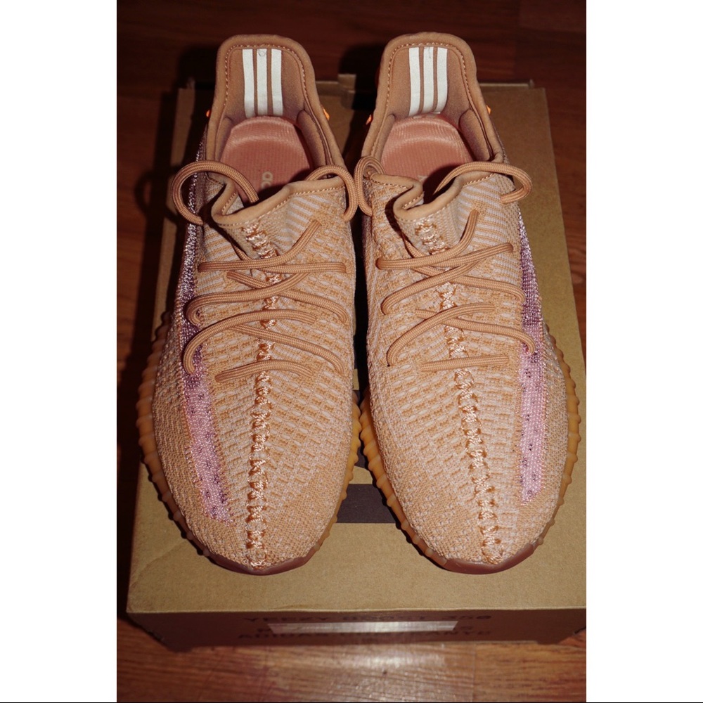 Yeezy Boost 350 V2 Clay NWOT